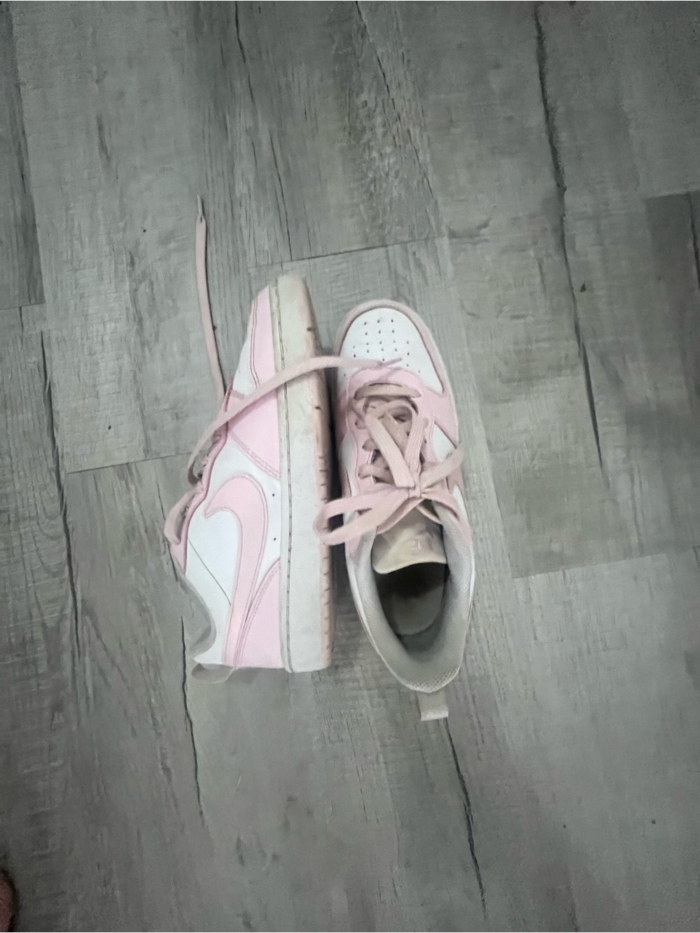 Nike Kids Light Pink and White Low-Top Sneakers